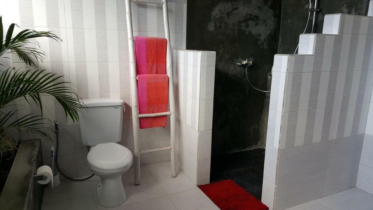 Villa Lumbalumba Lovina Eksteriør billede